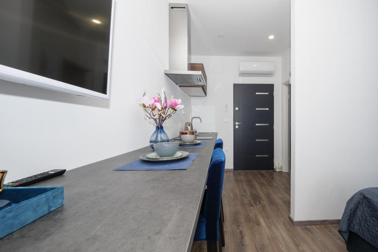 Arena Delight Studio Apartments Pula Eksteriør billede